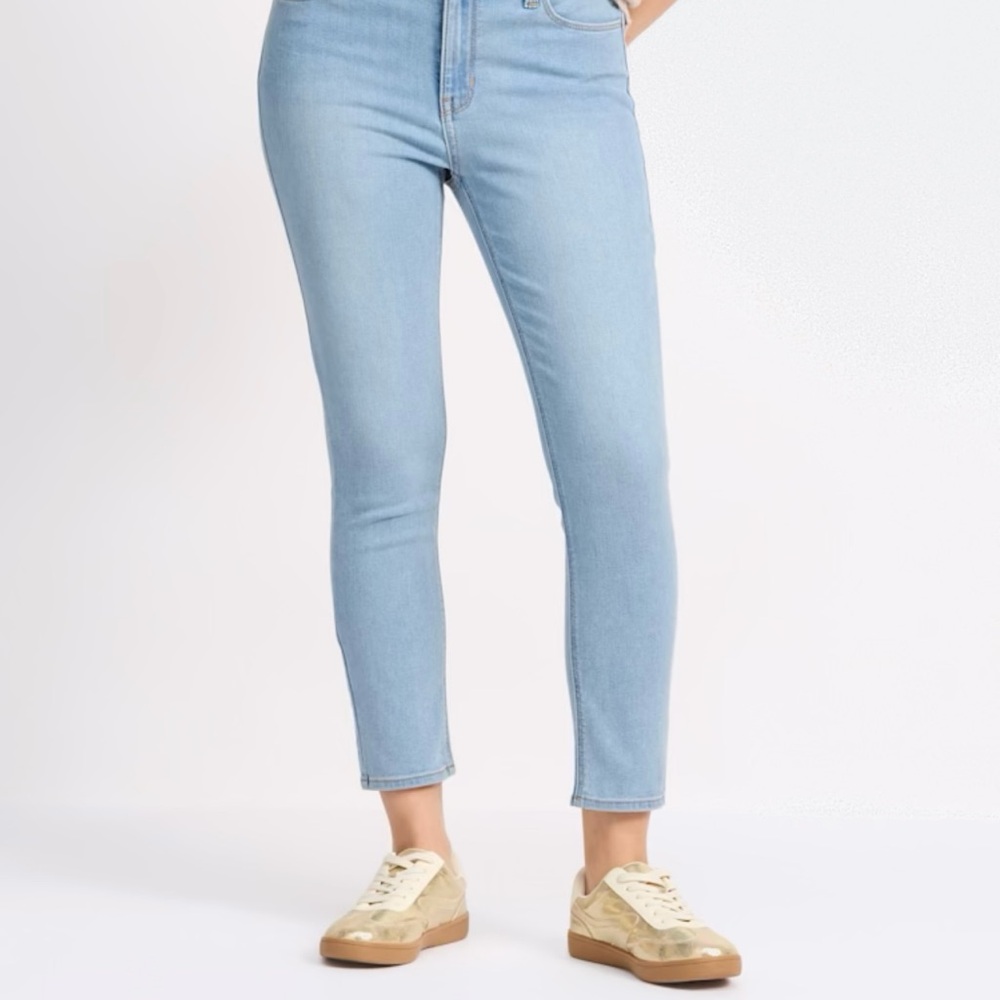 Light Blue Women's Jeans